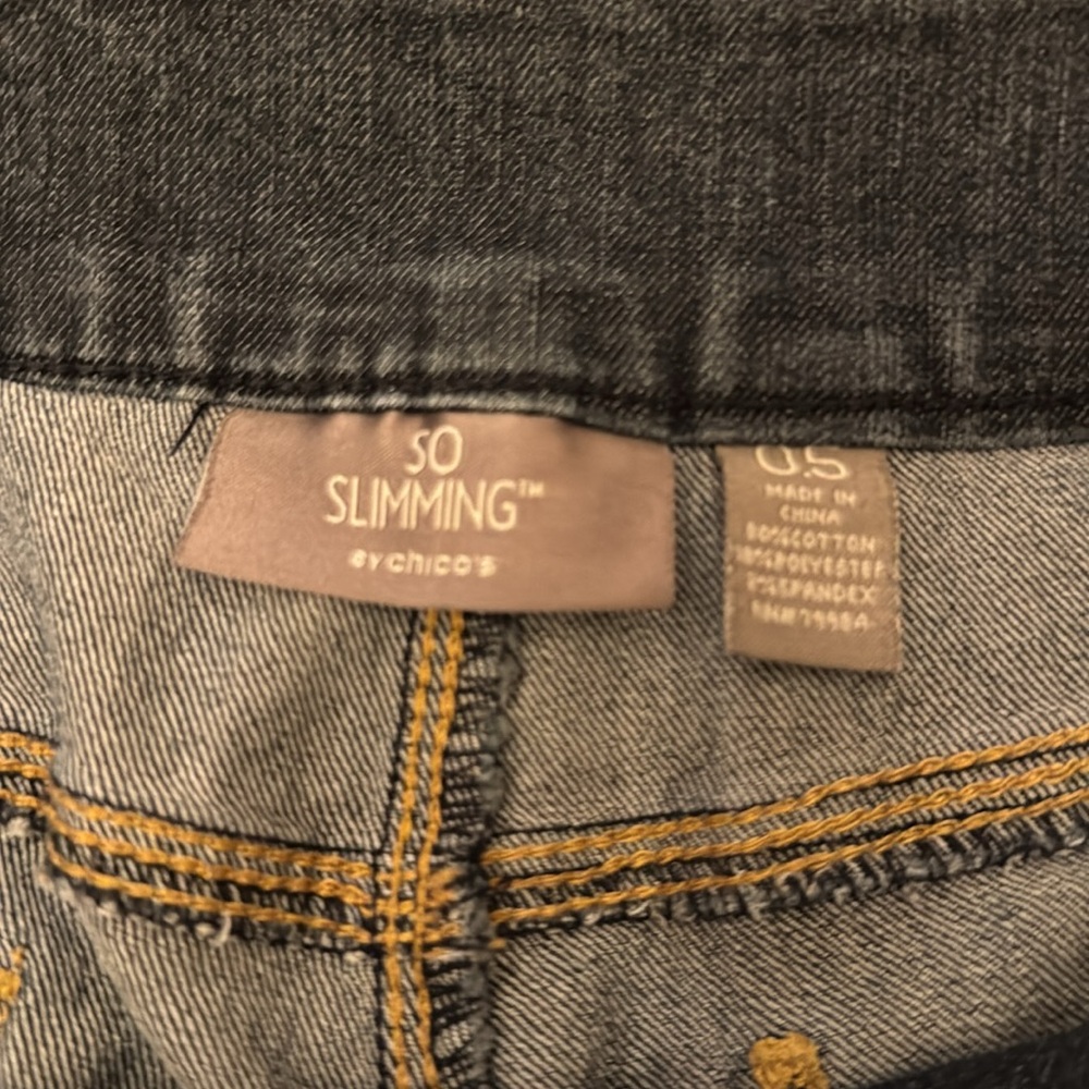 Chico’s So Slimming jeans - Picture 2 of 8
